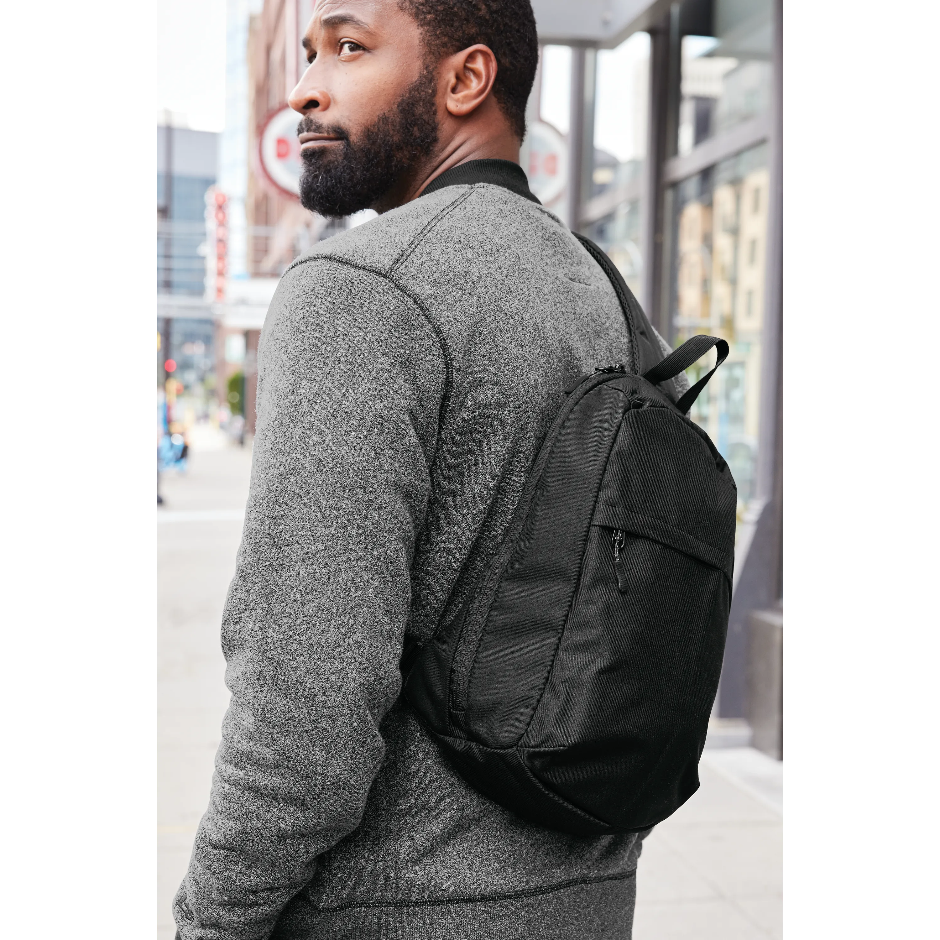 D2318 Crossbody Backpack