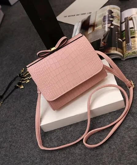Women's Retro PU Leather Shoulder Bag
